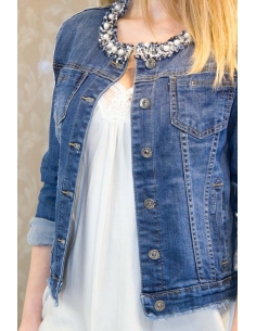 Cazadora vaquera cuello perla